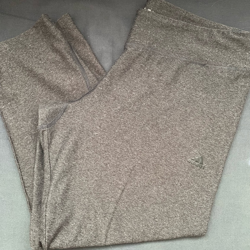 Adidas Cliamalite Crop Capri Dark Gray Leggings